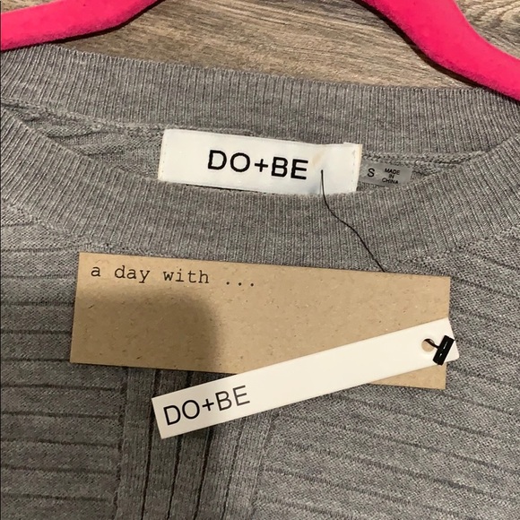 Cropped Ribbed Drawstring Sweater - Picture 5 of 7